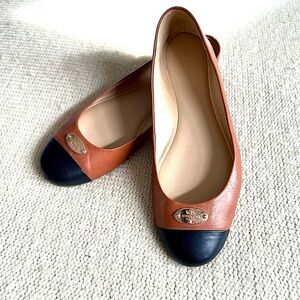 COACH New York Ashley Leather Women’s Slip-On Flats Size 7